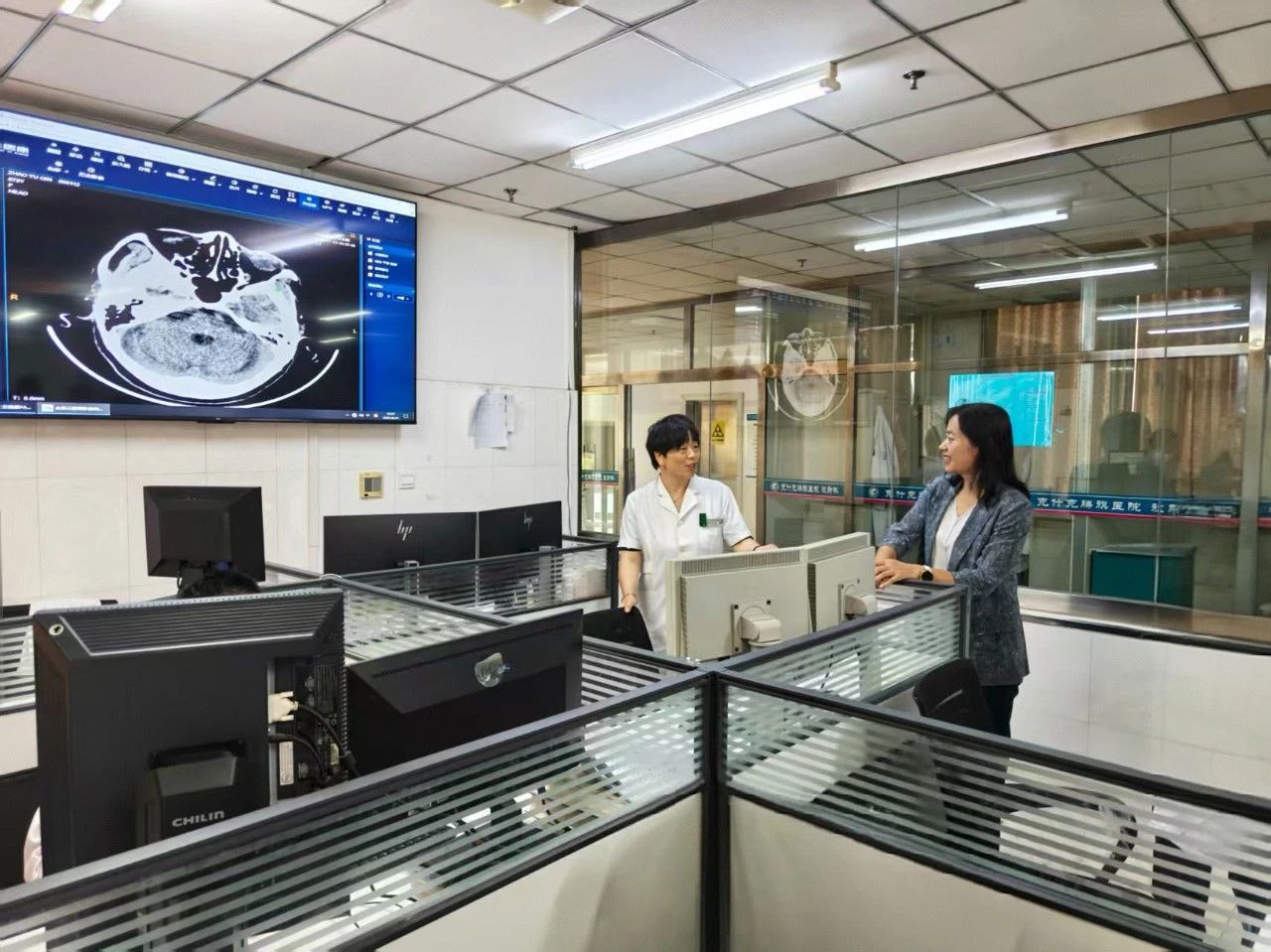 ​韩颖到部分旗县区开展调研